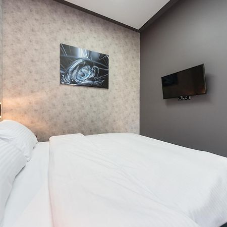 Luxury Apartments Arena Guliver Kyiv Exterior photo