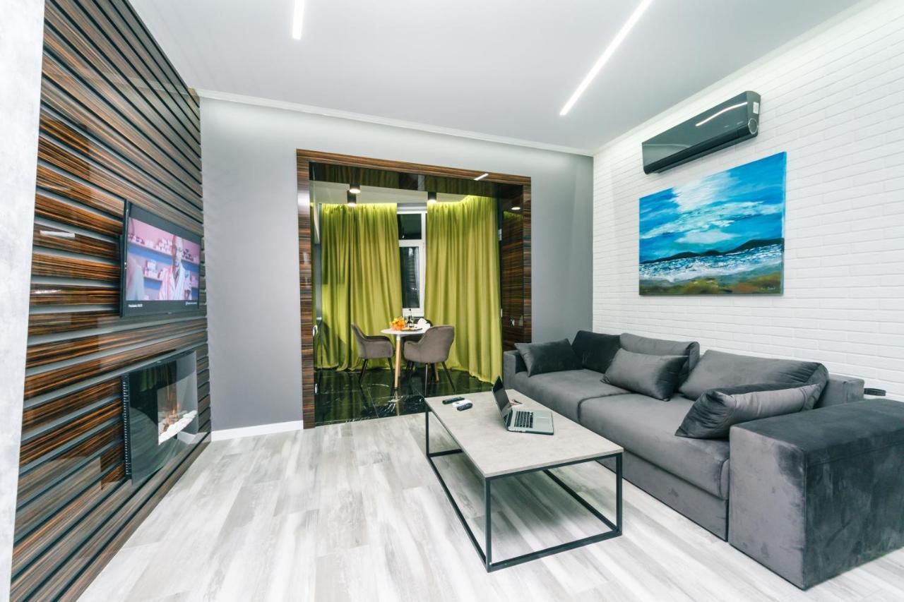 Luxury Apartments Arena Guliver Kyiv Exterior photo