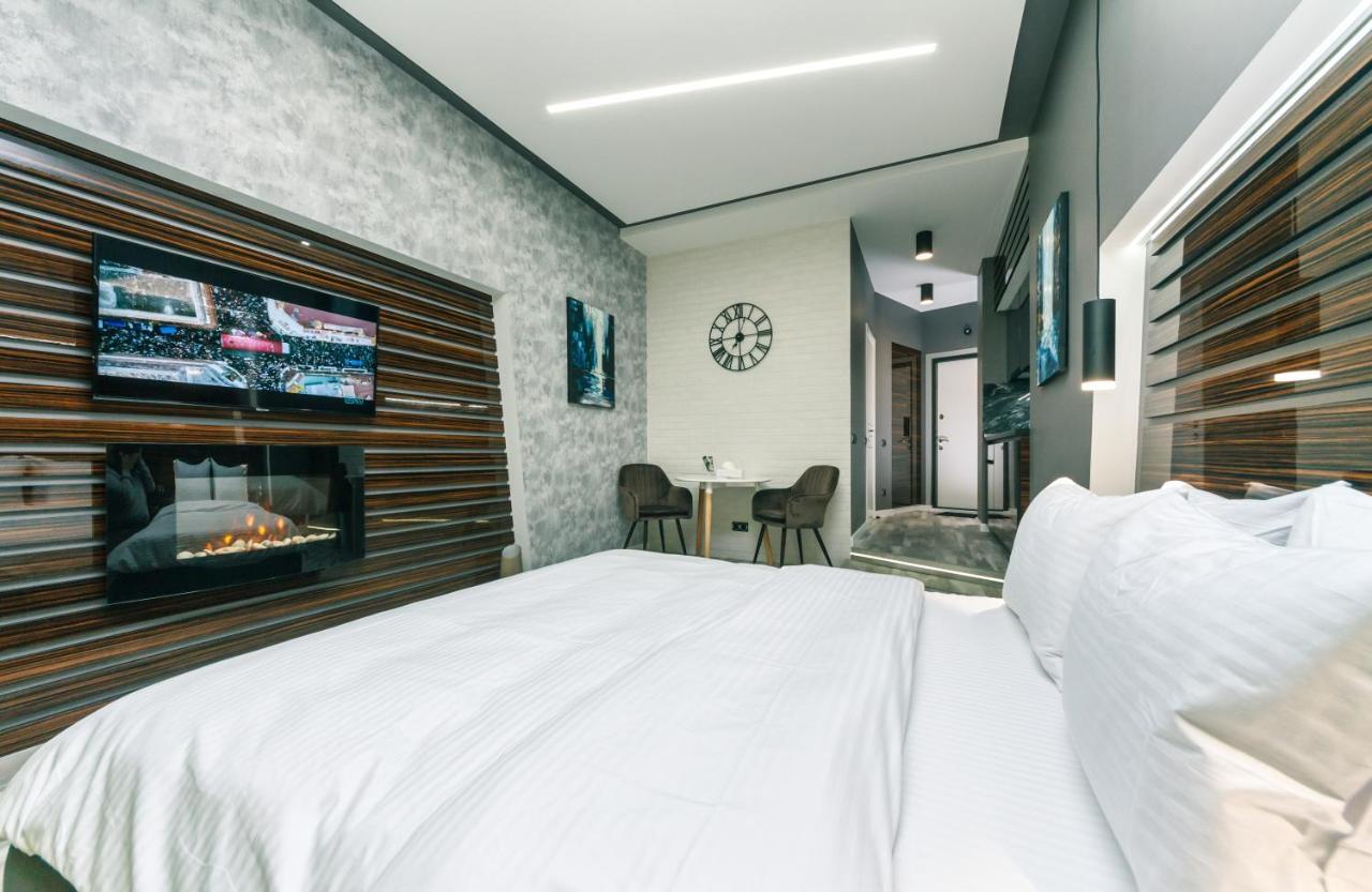 Luxury Apartments Arena Guliver Kyiv Exterior photo